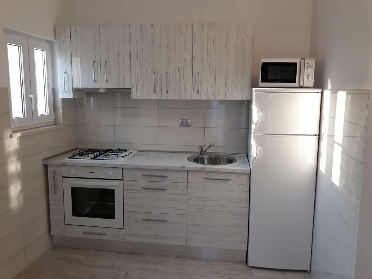 Apartmani Vinko Bol Buitenkant foto
