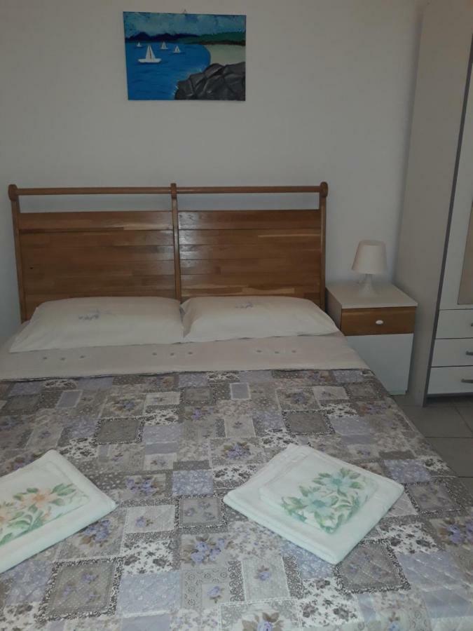 Apartmani Vinko Bol Buitenkant foto